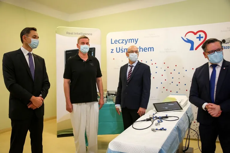 Pierwszy w Polsce Robot CORI znajduje się już w ostrowskim szpitalu (zdjęcia)