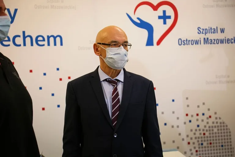 Pierwszy w Polsce Robot CORI znajduje się już w ostrowskim szpitalu (zdjęcia)