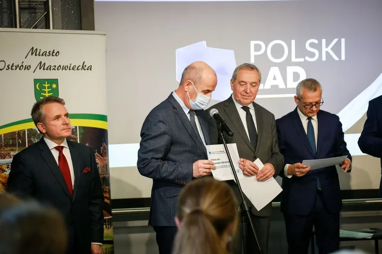 Miasto Ostrów Mazowiecka otrzymało 30 mln. złotych z Rządowego Funduszu Polski Ład (zdjęcia)