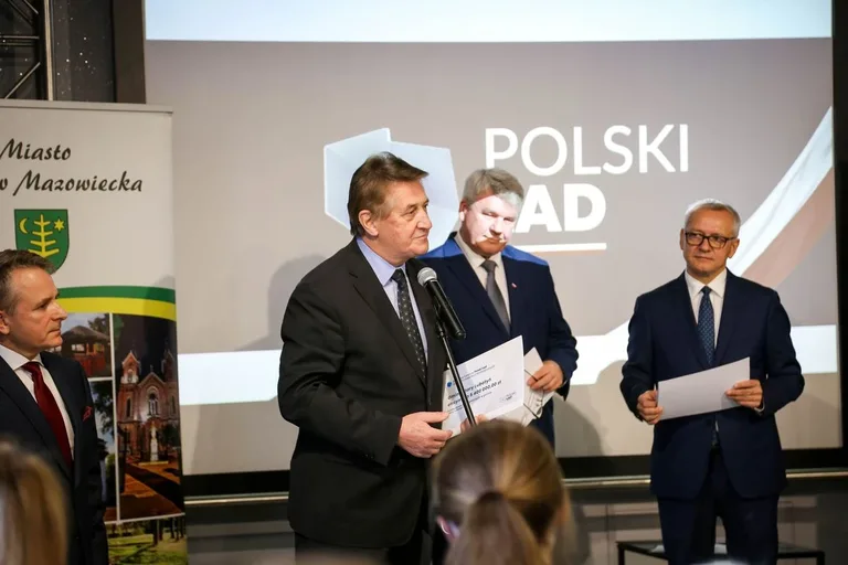Miasto Ostrów Mazowiecka otrzymało 30 mln. złotych z Rządowego Funduszu Polski Ład (zdjęcia)