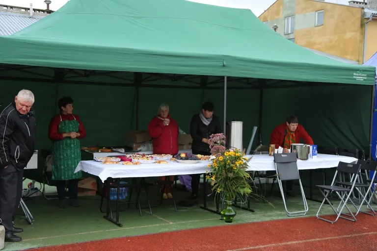 Piknik rodzinny z Kołem Gospodyń Wiejskich w Wąsewie (zdjęcia)