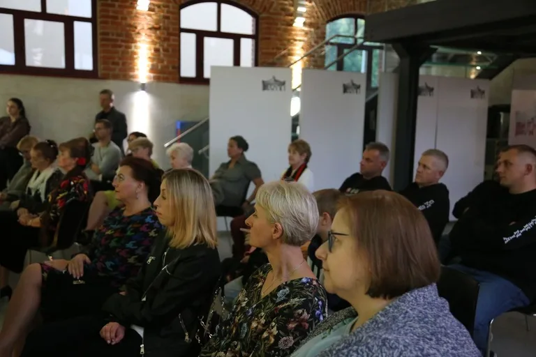 Wernisaż prac Jarosława Borka w Jatkach (zdjęcia)