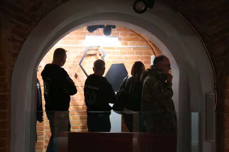 Wernisaż prac Jarosława Borka w Jatkach (zdjęcia)