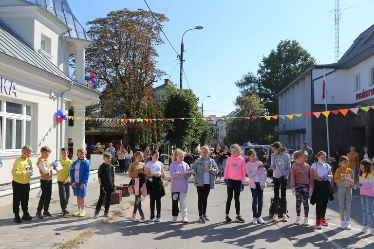 Happening Miejskiej Biblioteki Publicznej w Ostrowi Mazowieckiej (zdjęcia)