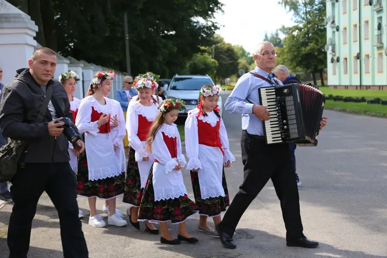 Za nami dożynki gminne w Komorowie! (zdjęcia)