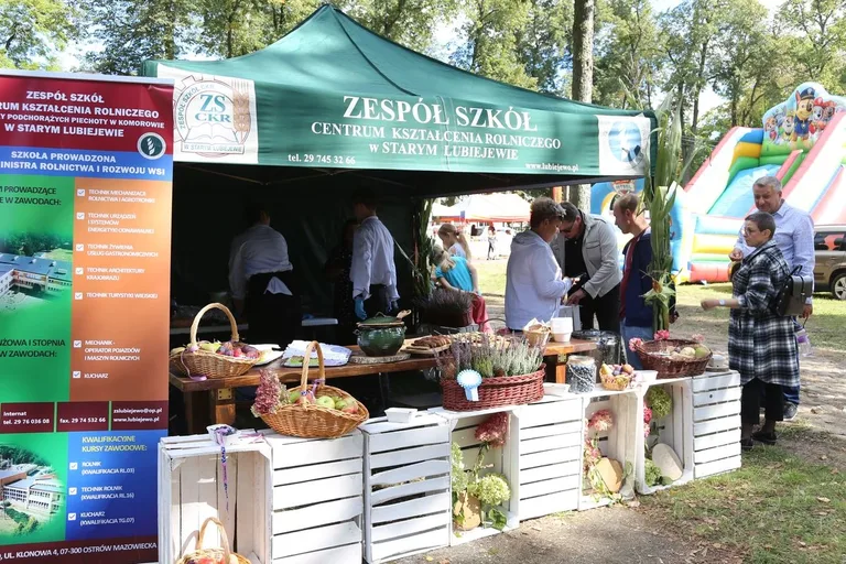 Za nami dożynki gminne w Komorowie! (zdjęcia)