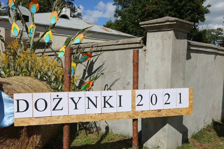 Za nami dożynki gminne w Komorowie! (zdjęcia)