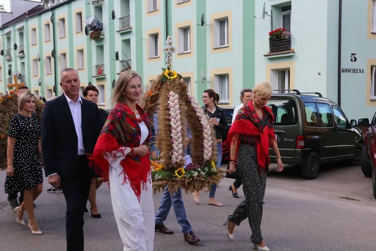 Za nami dożynki gminne w Komorowie! (zdjęcia)