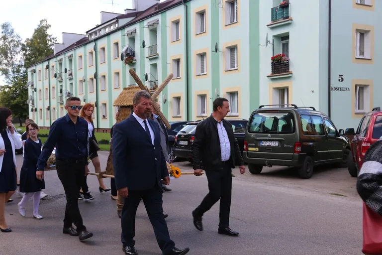 Za nami dożynki gminne w Komorowie! (zdjęcia)