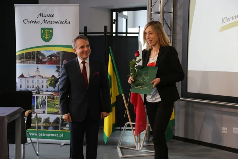 Burmistrz nagrodził najzdolniejszych uczniów w Ostrowi Mazowieckiej (zdjęcia)