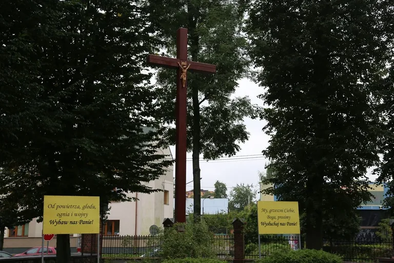 Uroczysta msza święta z okazji rozpoczęcia nowego roku szkolnego (zdjęcia)