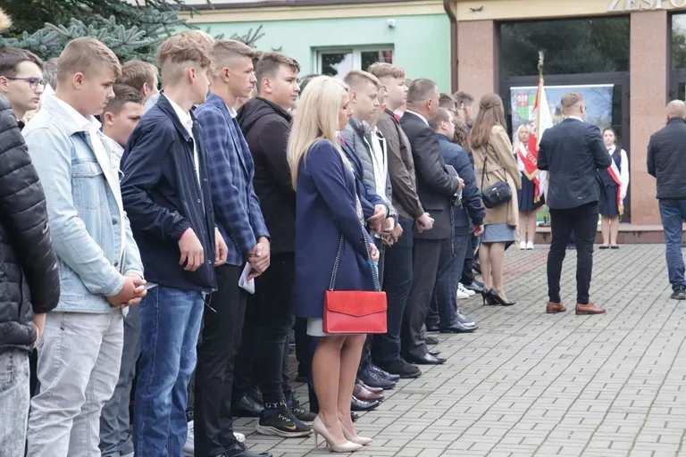 Uroczyste rozpoczęcie roku szkolnego w Rubinku (zdjęcia)