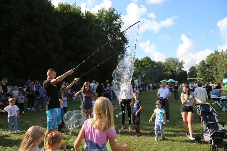 Do Komorowa zawitał Festiwal Baniek Mydlanych! (zdjęcia)