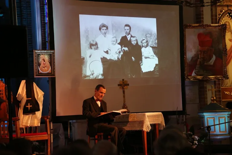 Spektakl upamiętniający Prymasa Tysiąclecia (zdjęcia)