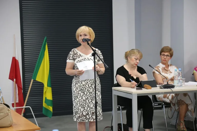 Kontynuacja nadzwyczajnej Sesji Rady Miasta Ostrów Mazowiecka (zdjęcia) 