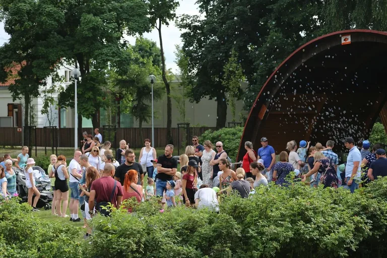 Kolorowy Festiwal Baniek Mydlanych za nami (zdjęcia)