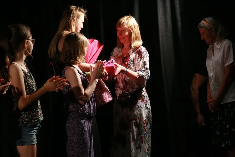 Premiera "Igraszki z czasem" w nowym teatralnym miejscu (zdjęcia)
