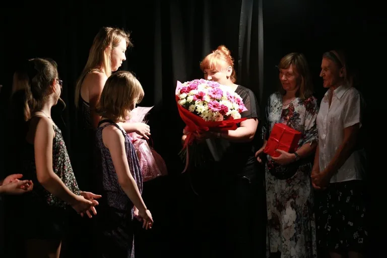 Premiera "Igraszki z czasem" w nowym teatralnym miejscu (zdjęcia)