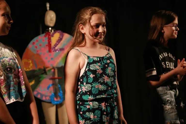 Premiera "Igraszki z czasem" w nowym teatralnym miejscu (zdjęcia)