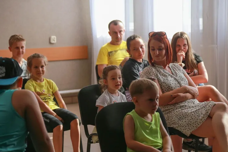 Teatrzyk "Królewna Śnieżka i 7 krasnoludków" w Małkini Górnej (zdjęcia)