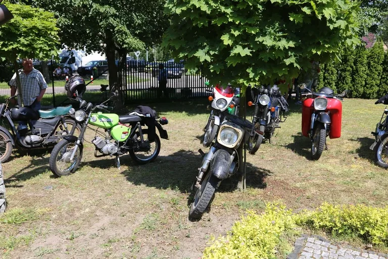 X edycja wystawy motocykli "Legendy PRL-u" (zdjęcia)