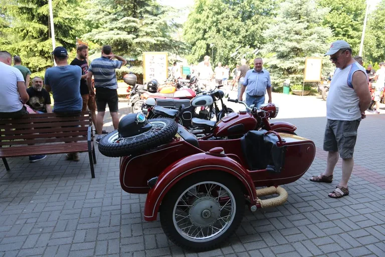 X edycja wystawy motocykli "Legendy PRL-u" (zdjęcia)