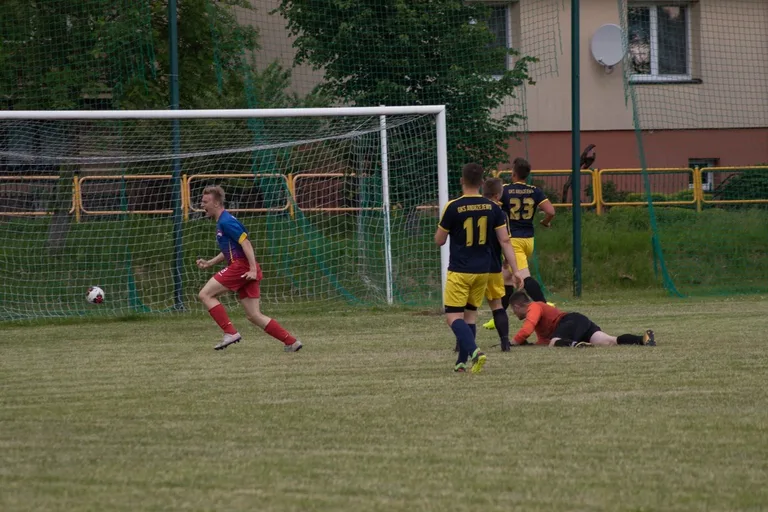GKS Andrzejewo nad przepaścią (zdjęcia)