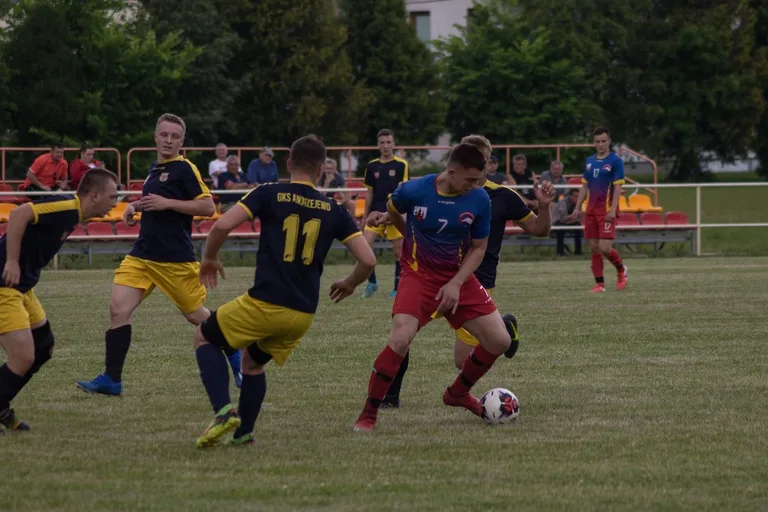 GKS Andrzejewo nad przepaścią (zdjęcia)