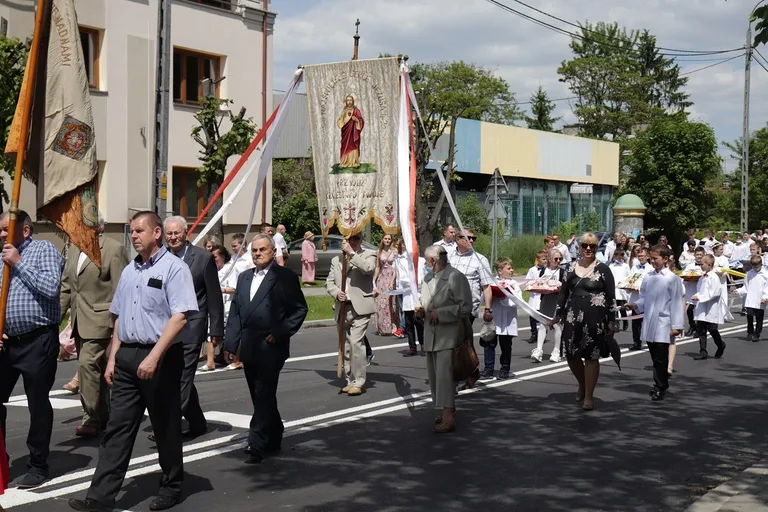 Uroczystości Bożego Ciała w parafii WNMP (zdjęcia)