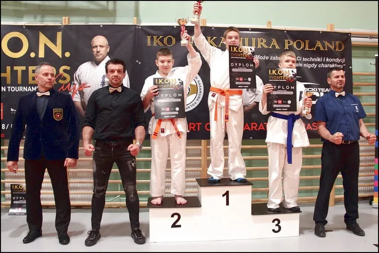 Raz po raz wchodzili na podium (zdjęcia)