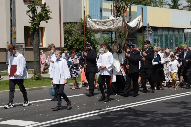 Uroczystości Bożego Ciała w parafii WNMP (zdjęcia)