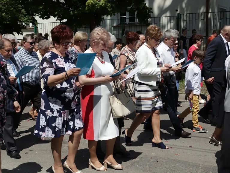 Uroczystości Bożego Ciała w parafii WNMP (zdjęcia)