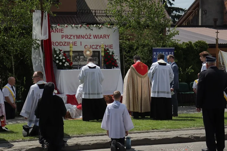 Uroczystości Bożego Ciała w parafii WNMP (zdjęcia)