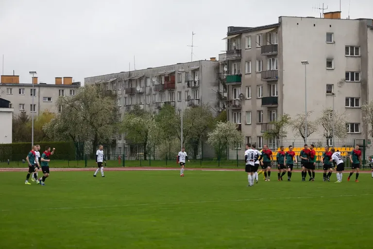 Ostrovia nie dała rady liderowi (zdjęcia)