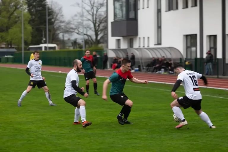 Ostrovia nie dała rady liderowi (zdjęcia)