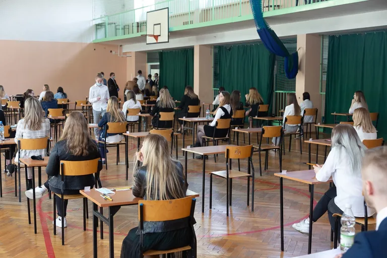 W ostrowskich szkołach ruszył maraton maturalny (zdjęcia)