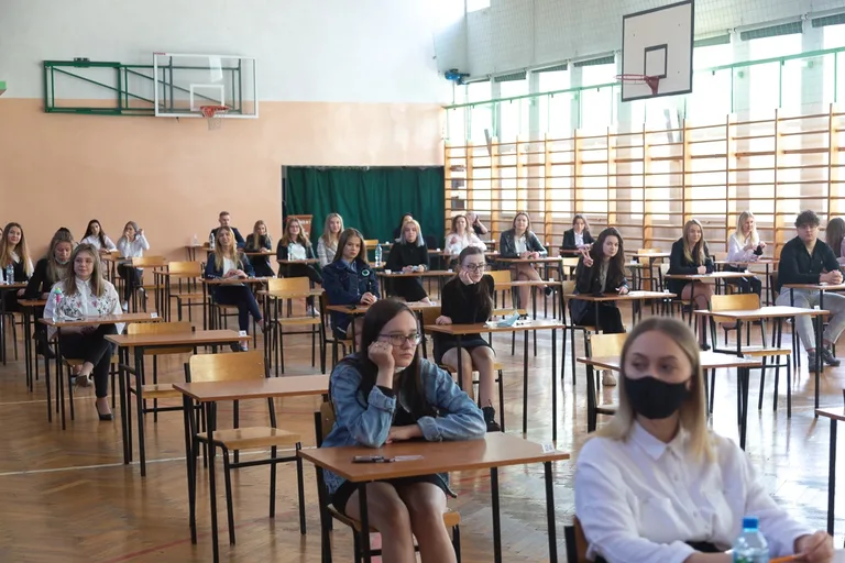 W ostrowskich szkołach ruszył maraton maturalny (zdjęcia)