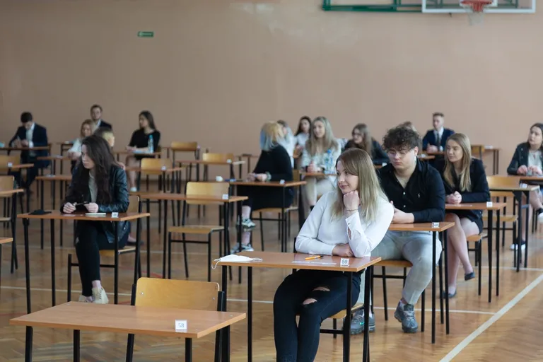 W ostrowskich szkołach ruszył maraton maturalny (zdjęcia)