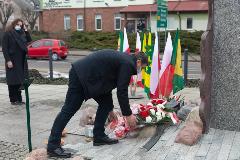 Obchody Narodowego Dnia Pamięci Żołnierzy Wyklętych w Ostrowi Mazowieckiej (zdjęcia)