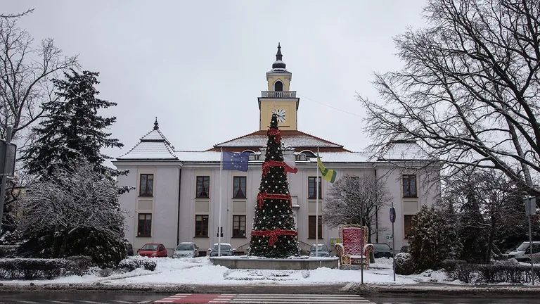 Ostrów Mazowiecka pokryta śniegiem (zdjęcia)