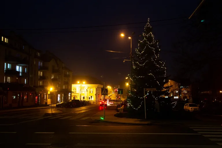 Świąteczne ozdoby na ostrowskich ulicach (zdjęcia)