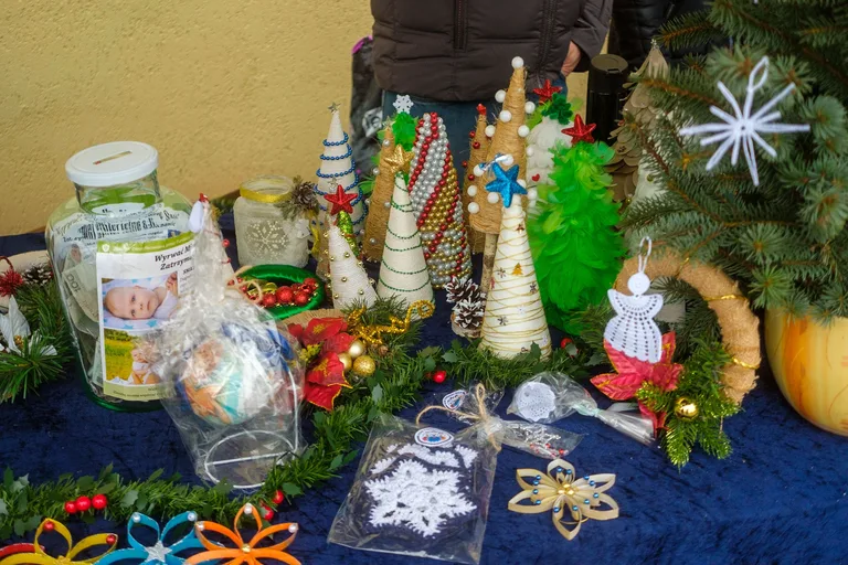 Targ Bożonarodzeniowy w gminie Nur (zdjęcia) 