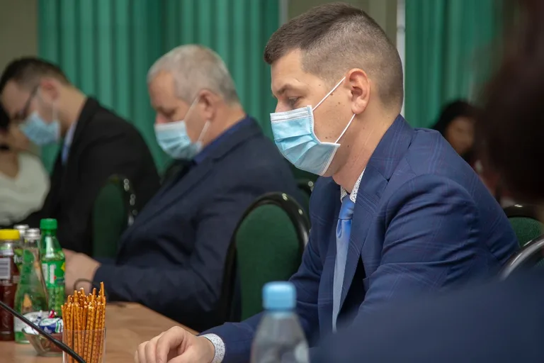 Zatwierdzono Uchwałę Budżetową na 2021 - Urząd Gminy Ostrów Mazowiecka (zdjęcia) 