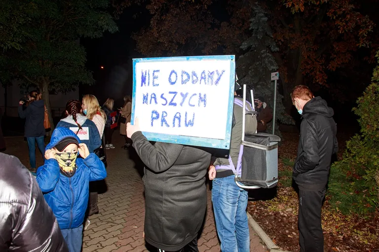 Piątkowy Strajk kobiet w Ostrowi Mazowieckiej (zdjęcia)