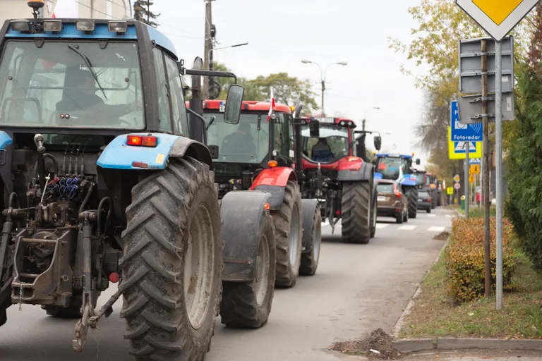 Protest rolników w Ostrowi Mazowieckiej (zdjęcia, wideo)