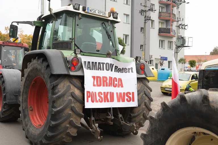 Protest rolników w Ostrowi Mazowieckiej (zdjęcia, wideo)