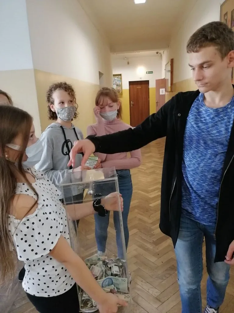 Szkoła Podstawowa nr 1 dla Michała Boguckiego (zdjęcia)