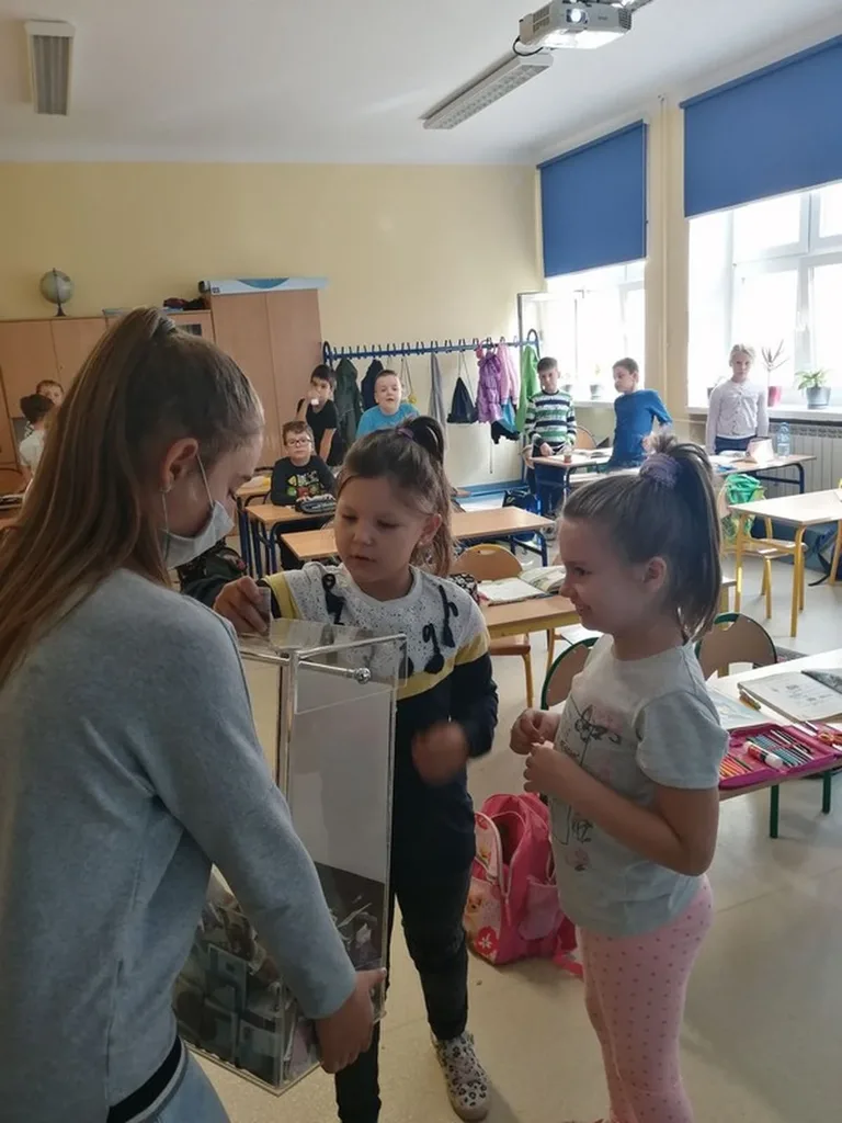 Szkoła Podstawowa nr 1 dla Michała Boguckiego (zdjęcia)