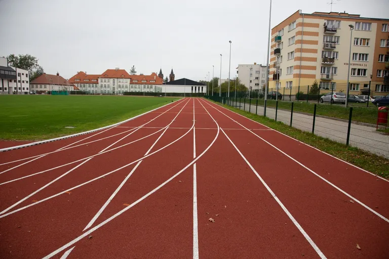 Prace na terenie stadionu miejskiego (zdjęcia)