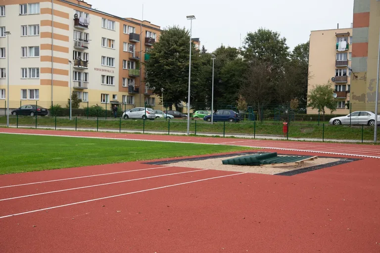 Prace na terenie stadionu miejskiego (zdjęcia)
